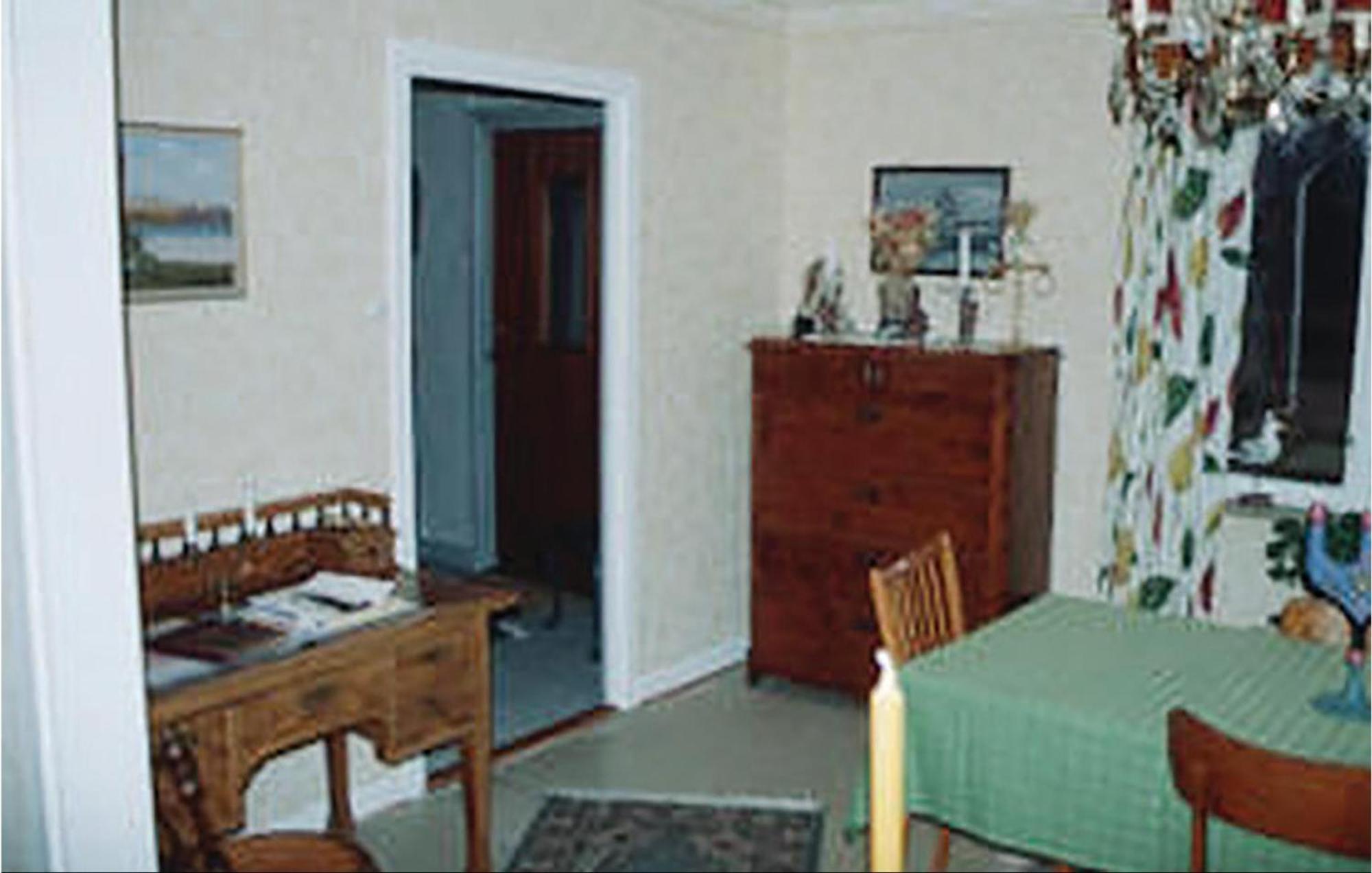 3 Bedroom Amazing Home In Lnsboda Falsehult Exteriér fotografie
